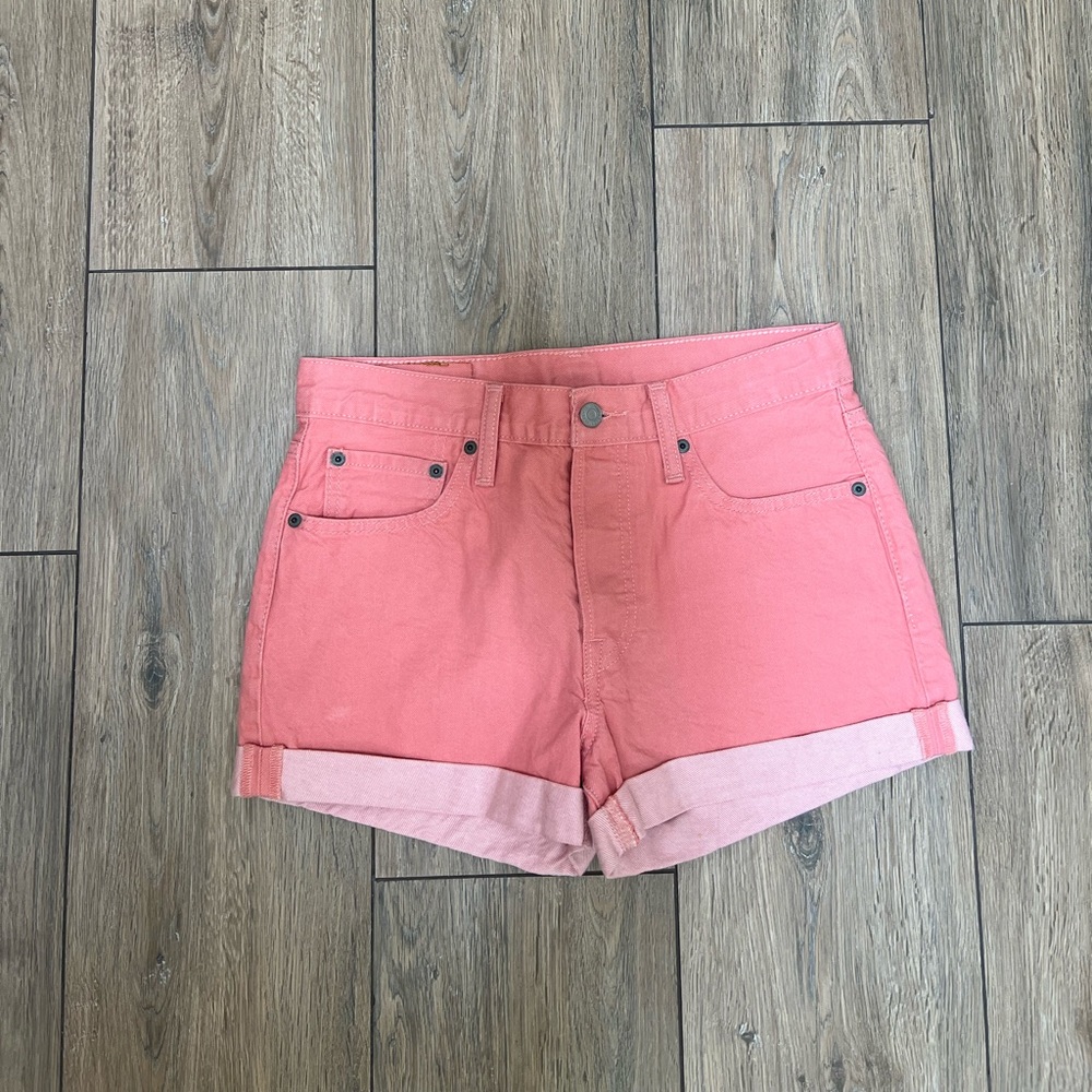 Women’s Levi’s 501 shorts